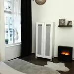 Avocado Apartment